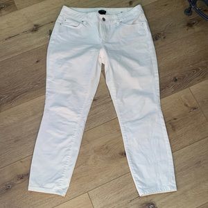 Ann Taylor modern jeans white 6